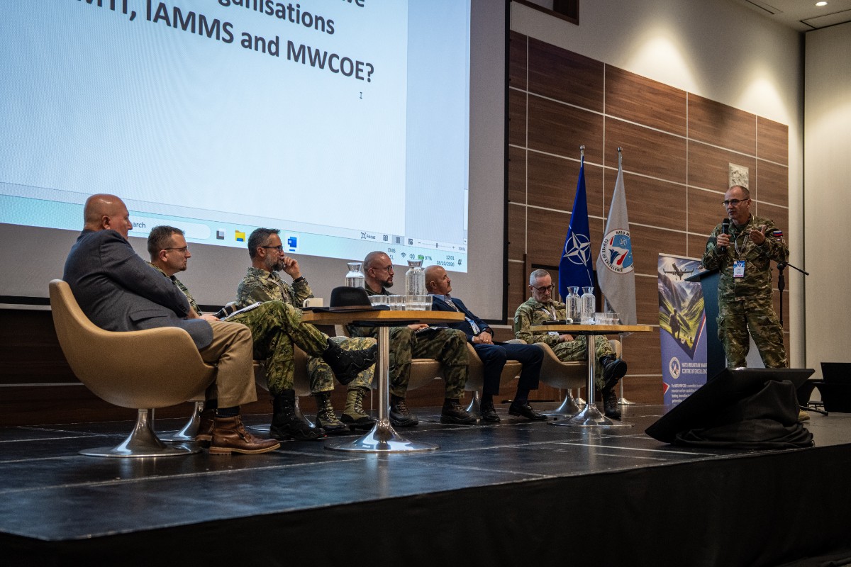 Professional exchanges during the 7th Mountain Warfare Congress